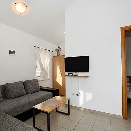 Apartment Anta *